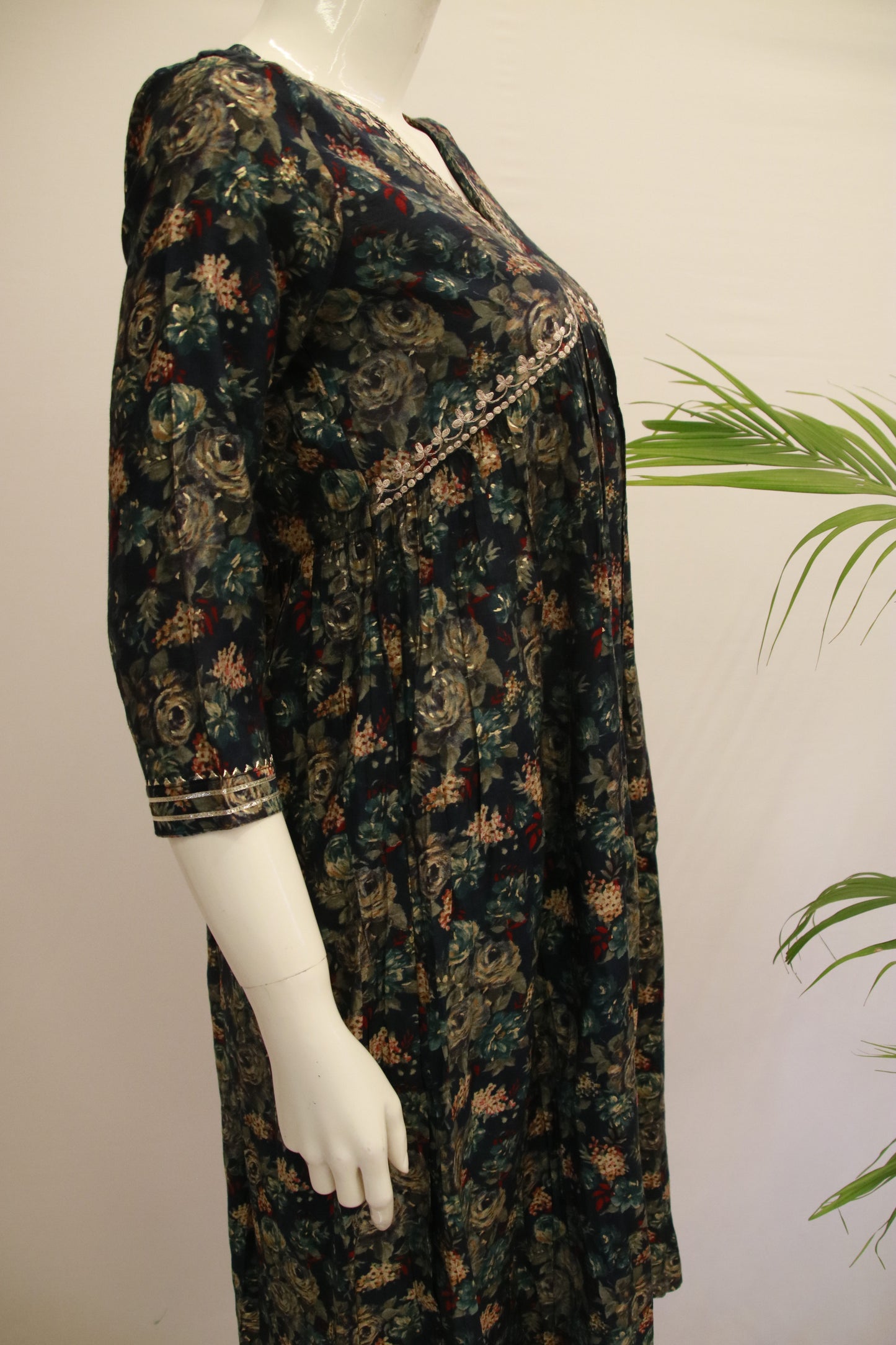 Muslin Alia Cut Dress