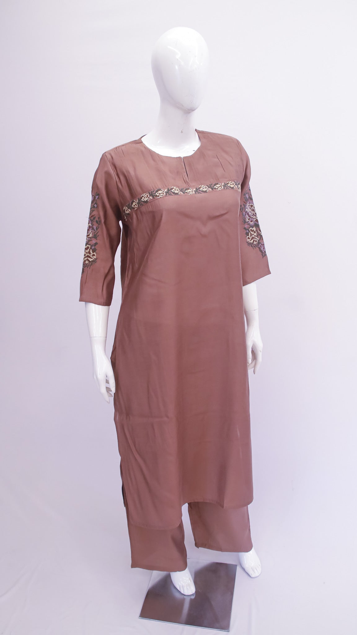 Women’s Muslin Silk Kurta Set – Brown