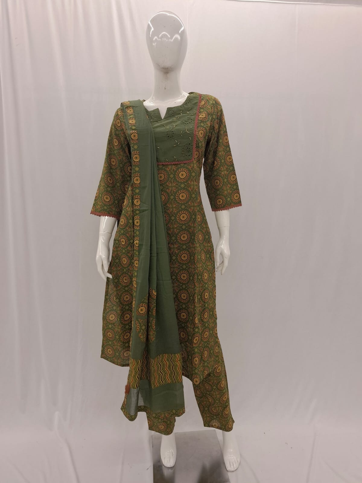 Cotton Mehndi Green Dupatta Set
