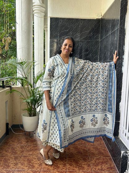 White printed Dupatta Set