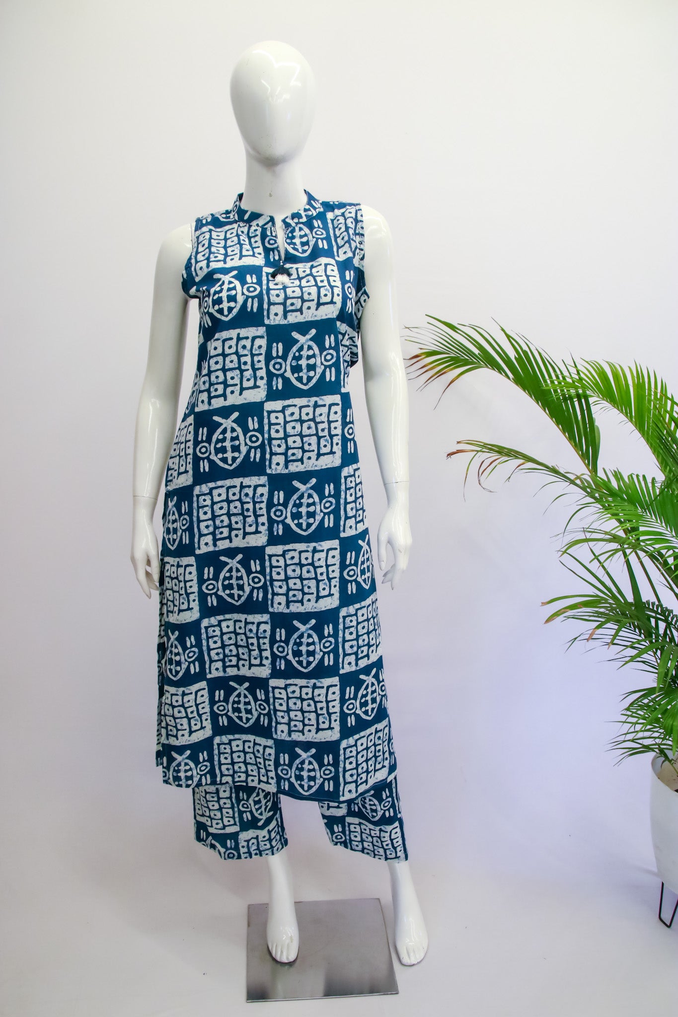 Blue Sleeveless Top and Pant Set