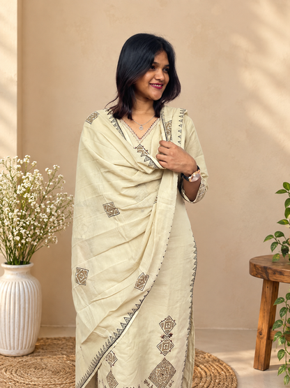 Cream embroidered cotton salwar suit set with dupatta by Udojas Sutra