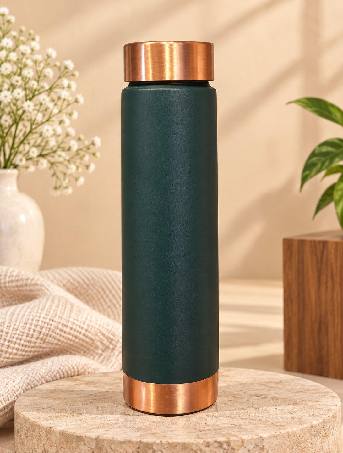 Pillar Hammered Copper Water Bottle – 750ml