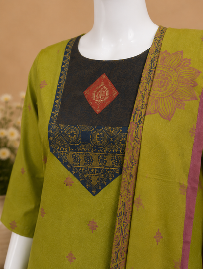 Parrot  Green Printed Cotton Kurta Set with Dupatta Set