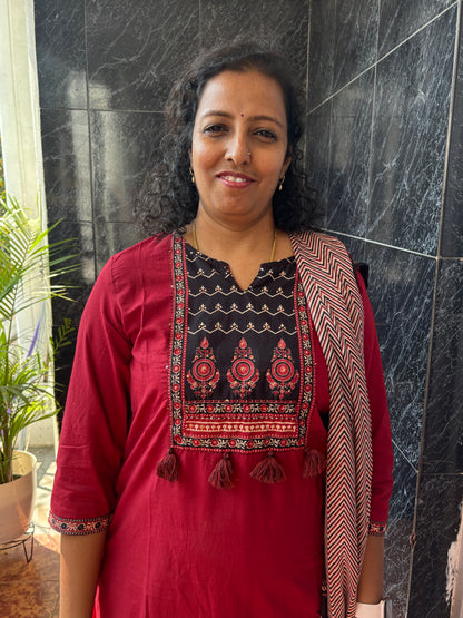 Cotton Maroon Dupatta Set