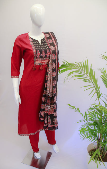 Cotton Maroon Dupatta Set
