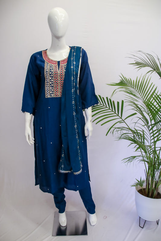 Dola Silk Blue Dupatta Set