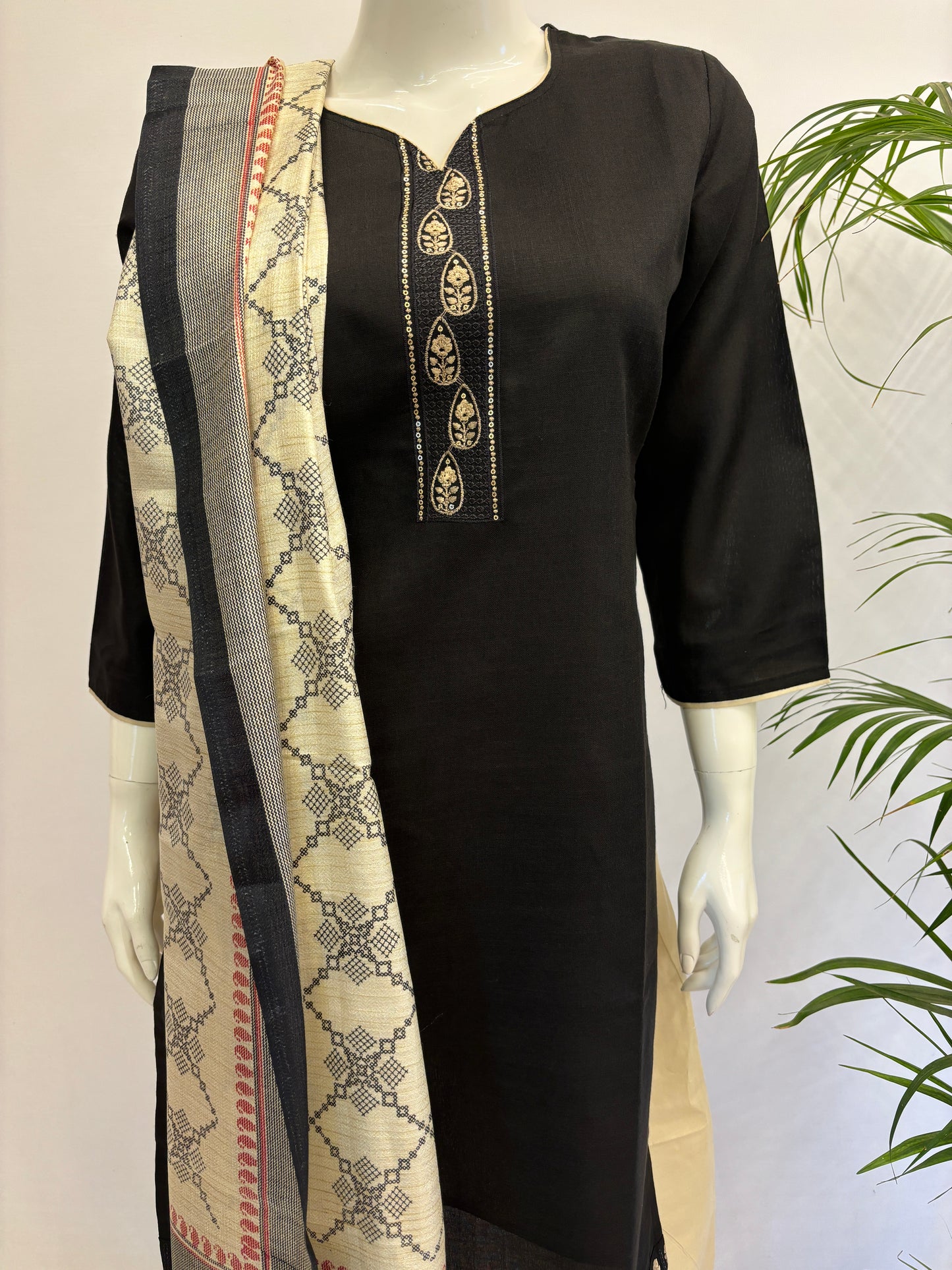 Slub Cotton Dupatta Set - Black with Off White