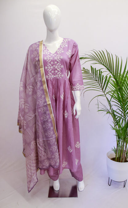 Lavender Anarkali Dupatta Set