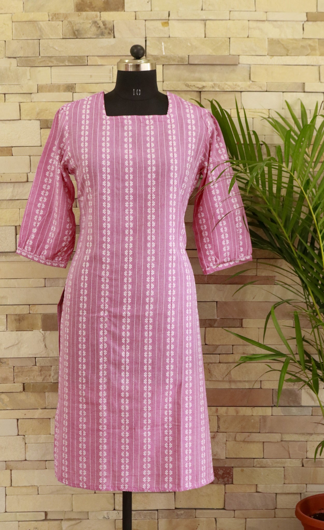 Kurta with small prints