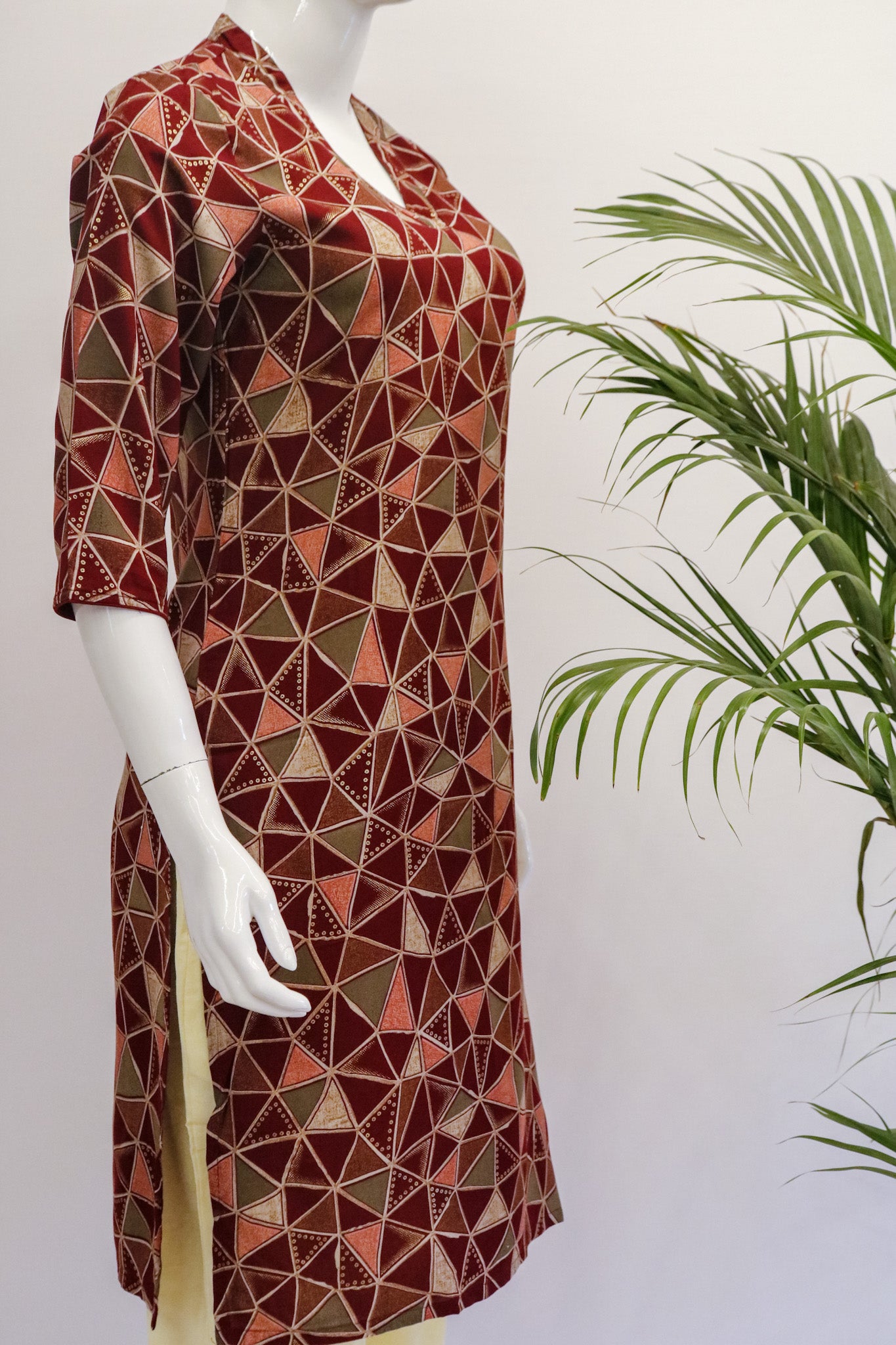 Geometric V Neck Kurti