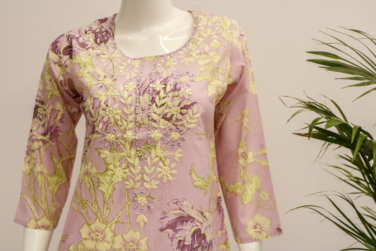 Lavendar Mul Kurti