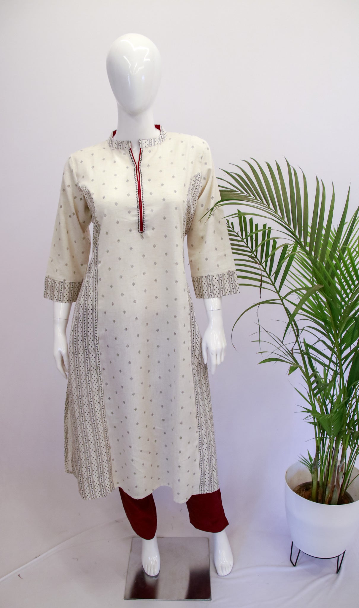 Flex Cotton Cream Kurti