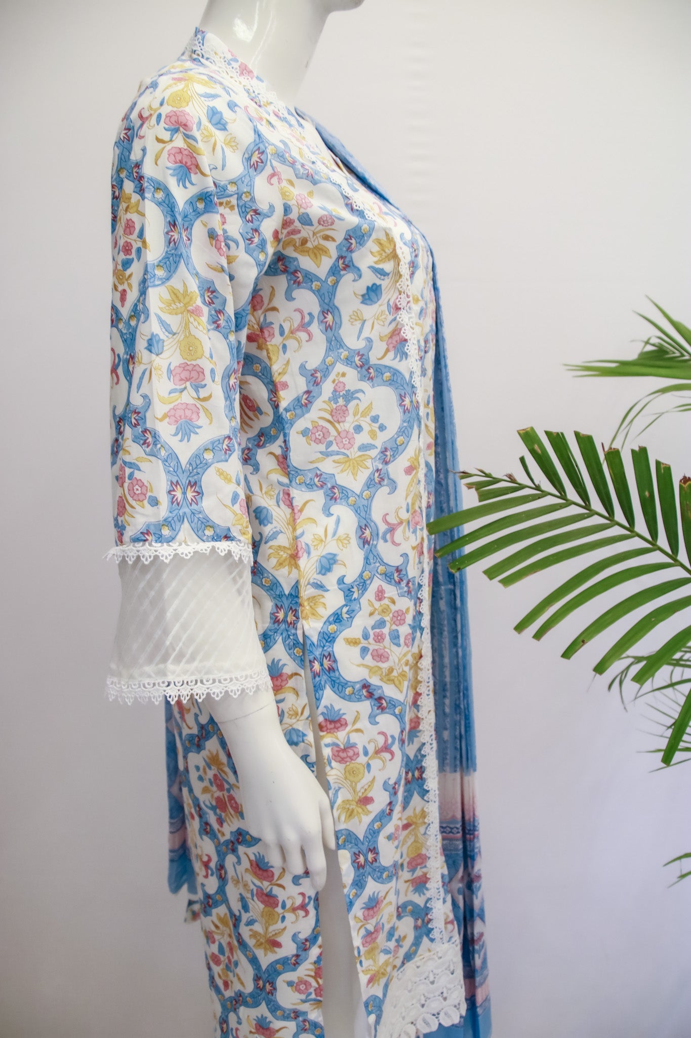 Blue and White Dupatta Set