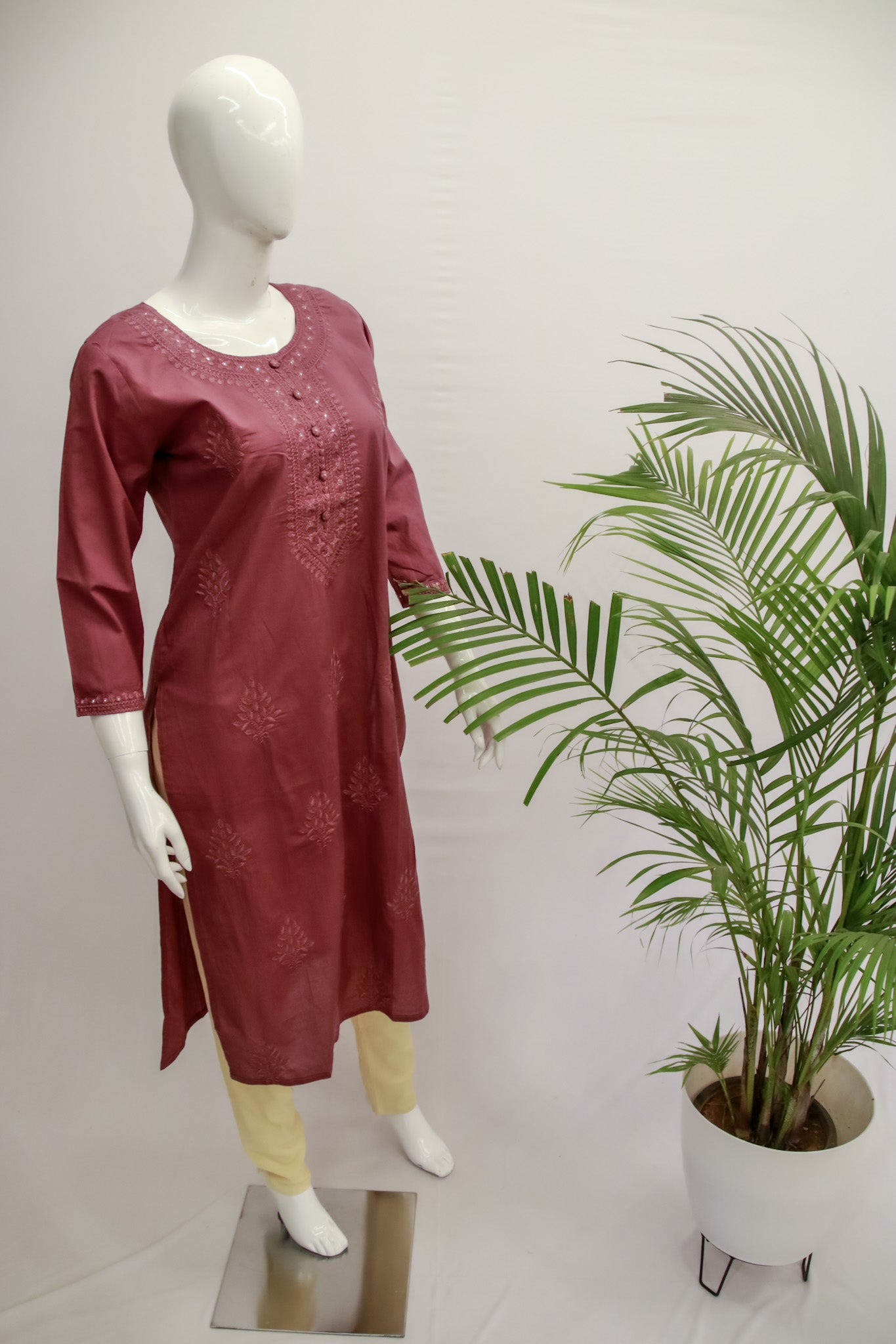 Cotton Chikankari Kurti