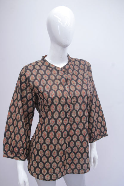 Black printed Short Top