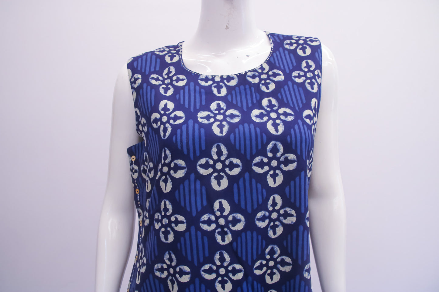Indigo Blue Printed Sleeveless Rayon Top & Pant Set