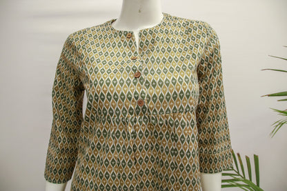 Cotton  Mehendhi Green Short Top