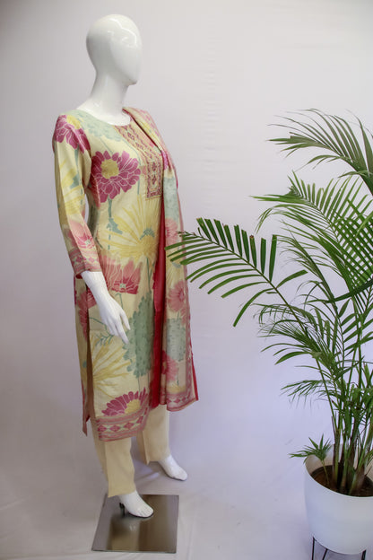 Muslin Floral Cream / Pink Dupatta Set