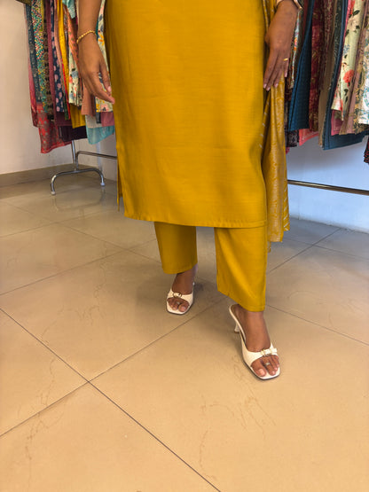 Mustard Silk Dupatta Set