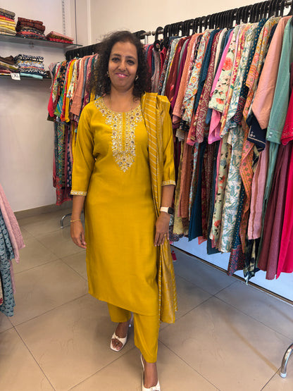 Mustard Silk Dupatta Set