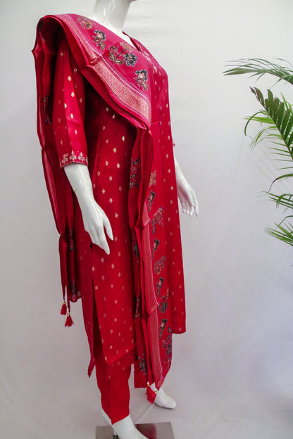 Pink Muslin Silk Dupatta Set