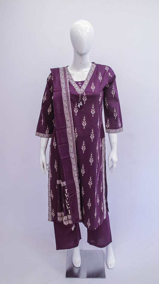 Purple traditional outfit with floral patterns on a mannequin against a white background