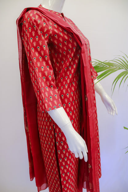 Premium Red Dupatta Set