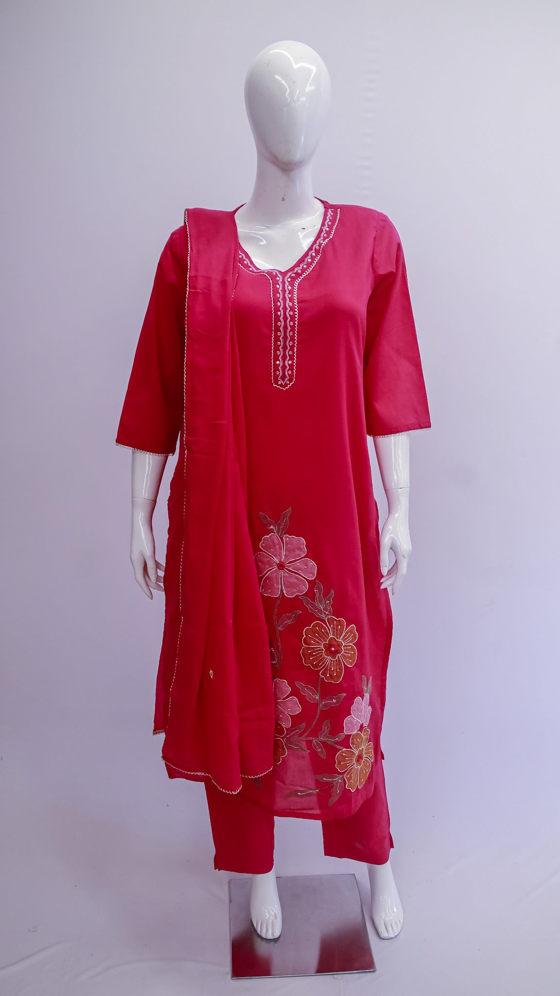 Raspberry Pink Embroidered Kurta Dupatta_UdojasSutra