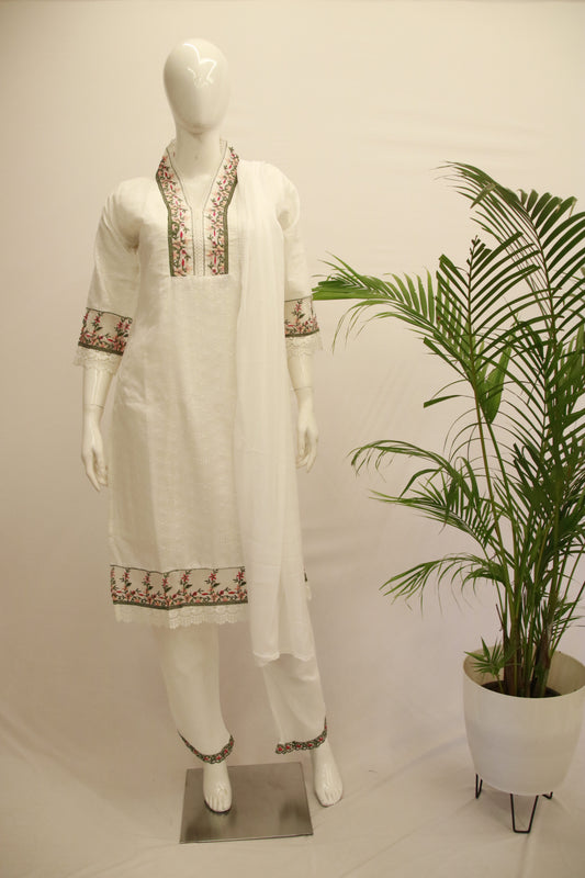 White Hakoba Dupatta Set